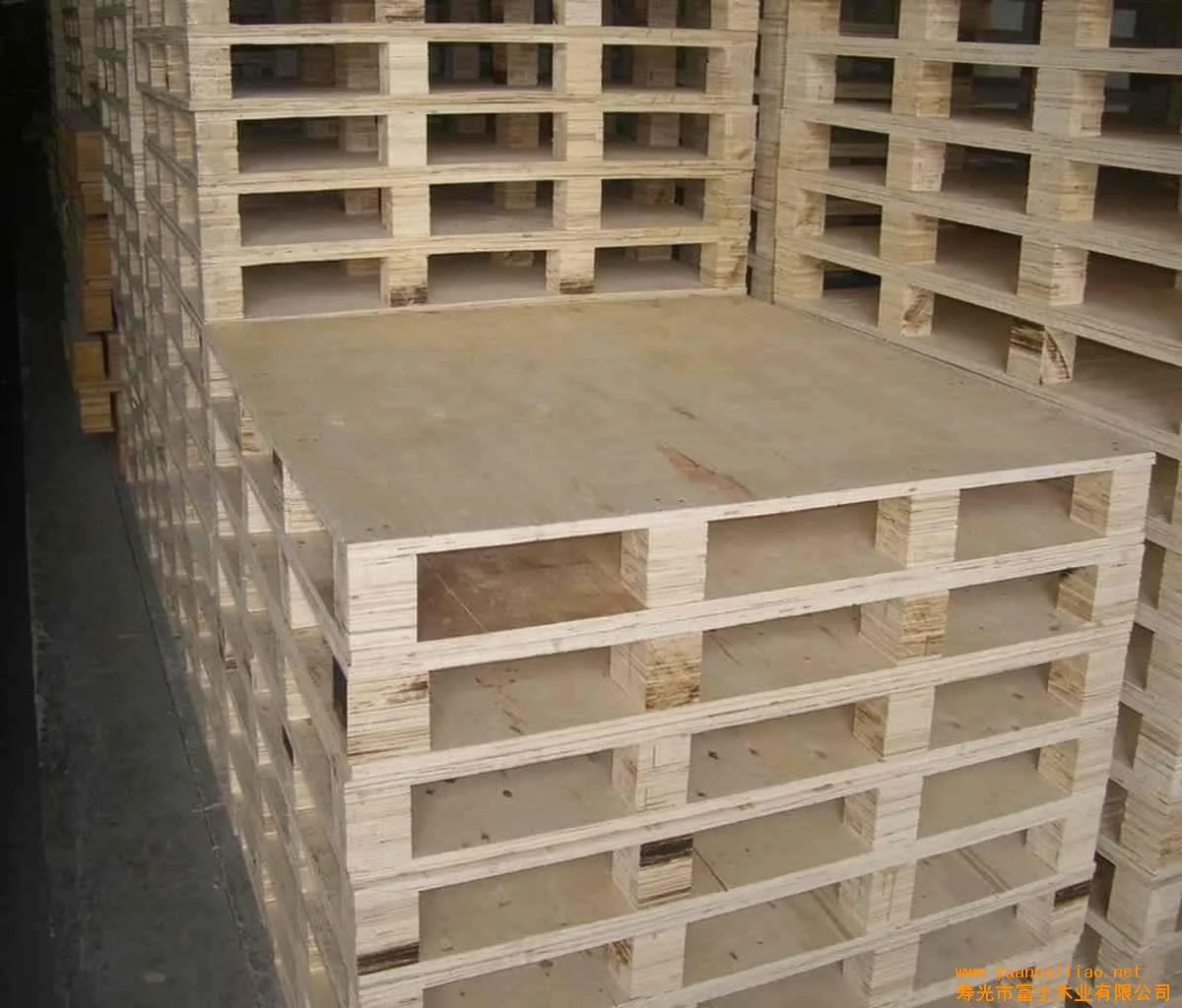 Non-Fumigation Wood Pallets for Export Shipping